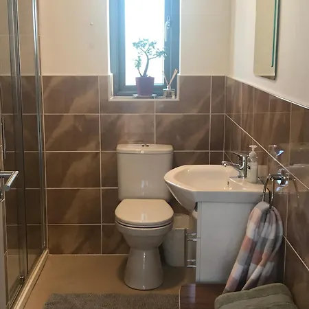 New Studio Near Lahinch, Doolin & Cliffs Of Moher Apartment Lahinch